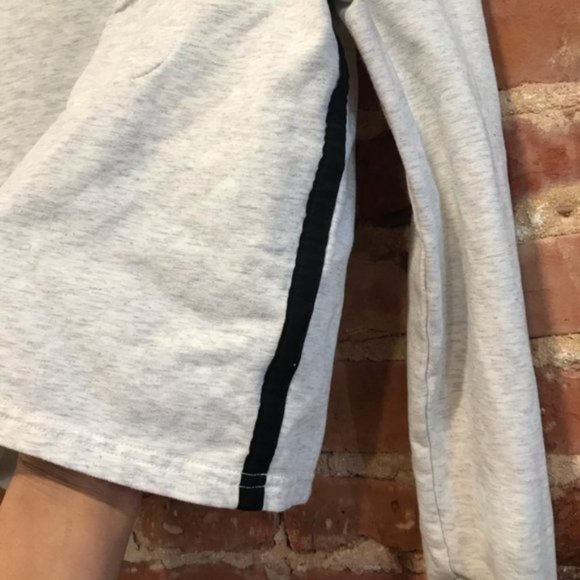 Athleta Sentry Crop Top Pocket Size Small - Picture 5 of 7